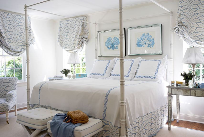 Chất liệu rèm cửa góp phần tạo nên phong cách cho không gian phòng ngủ.